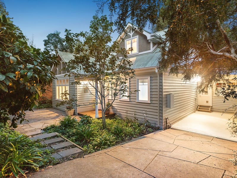 11B Dudley Parade, Canterbury, Vic 3126 Property Details