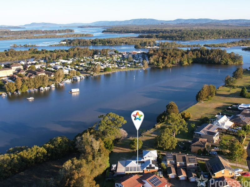 8 Rest Point Parade, Tuncurry, NSW 2428 House for Sale realestate