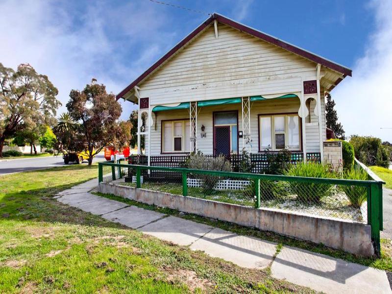 2 ster Street, Bendigo, Vic 3550 Property Details