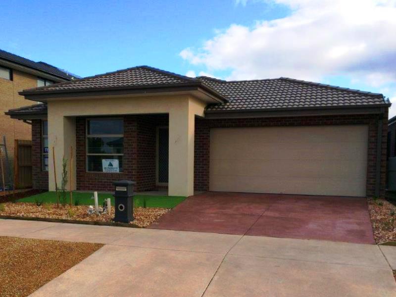 38 Burgess Avenue, Armstrong Creek, VIC 3217