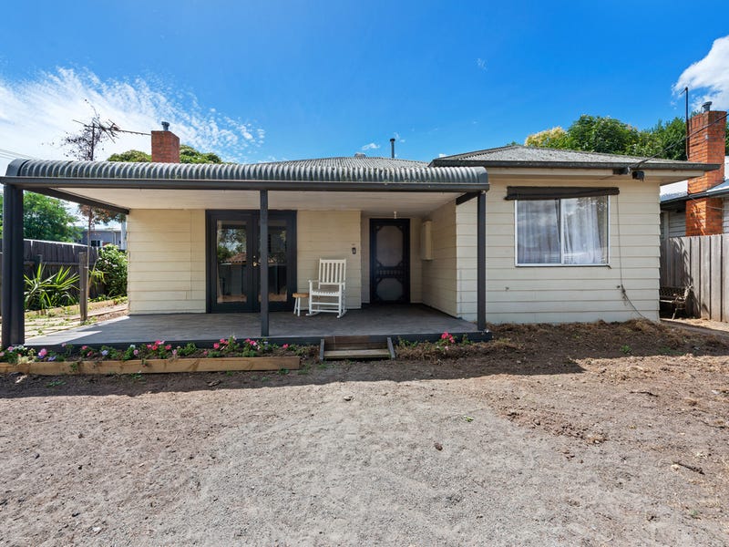 103 Stawell Street, Sale, Vic 3850 Property Details