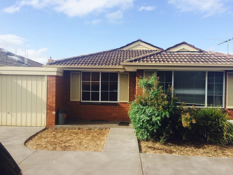 2/24 Fifth Street, Parkdale, VIC 3195