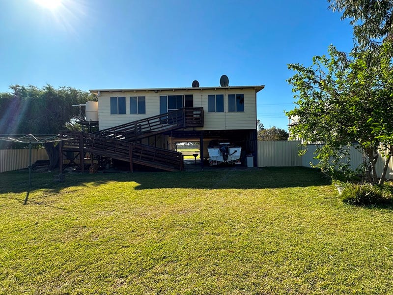 39 Nairn Street, Leeman, WA 6514 Property Details