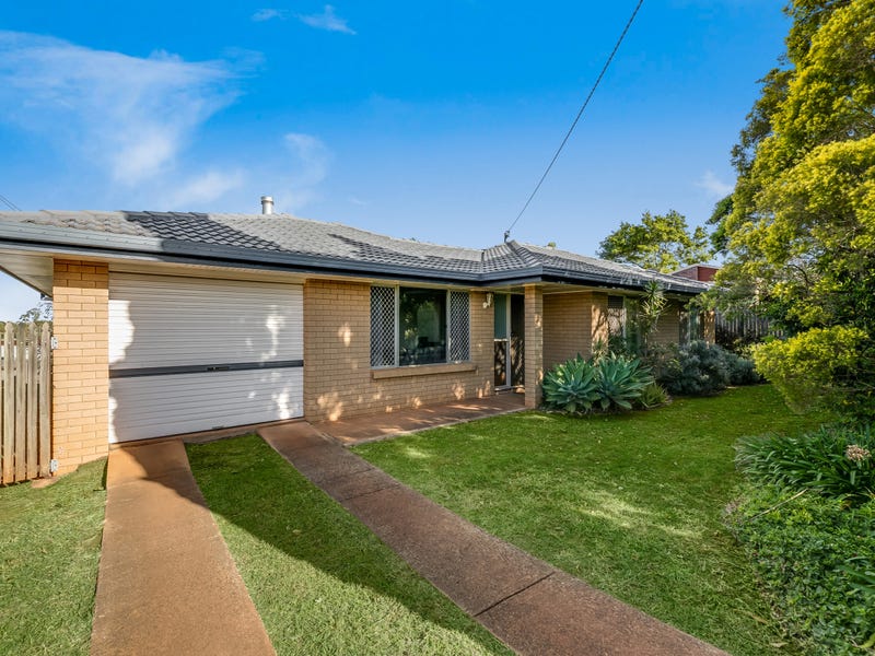 54 Miranda Drive, Wilsonton Heights, QLD 4350