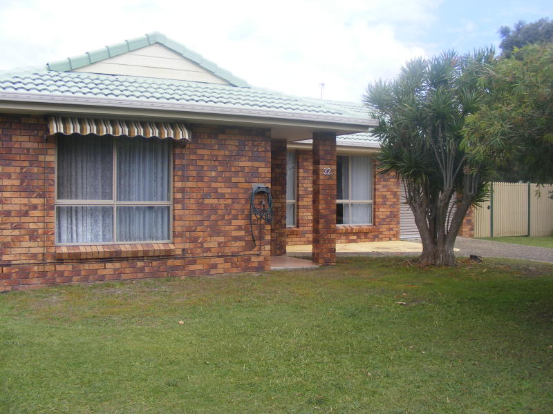 32 Edward Ave, Pottsville, NSW 2489 Property Details