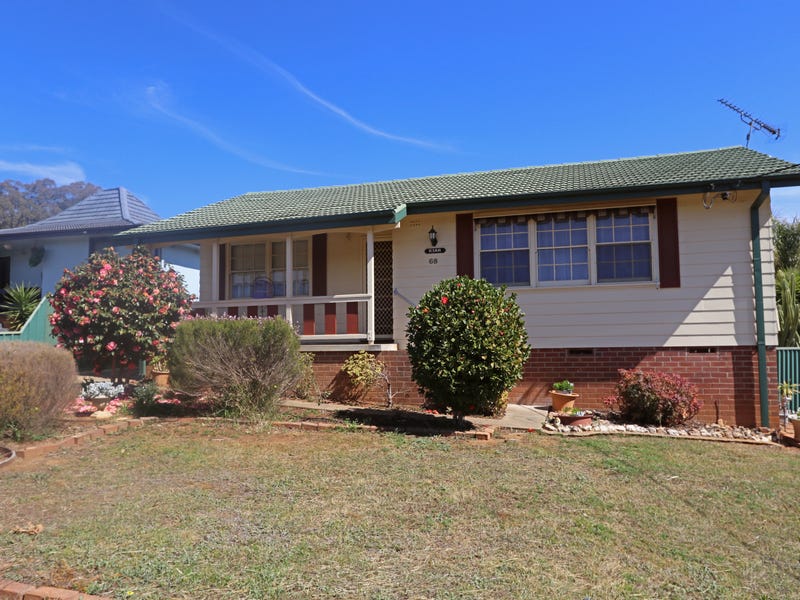 68 Tor Street, Gundagai, NSW 2722