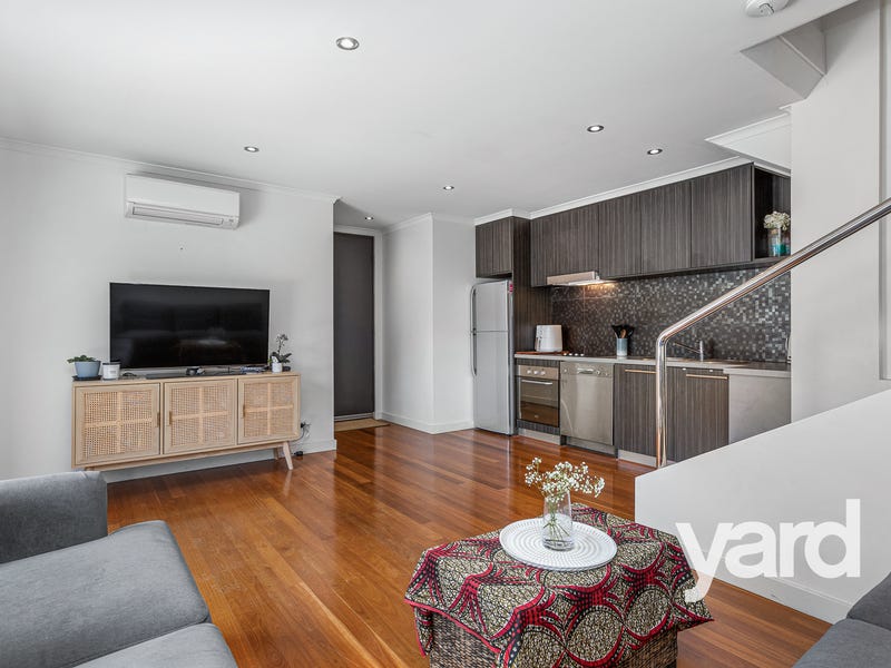 8/31 Pollard Street, Glendalough, WA 6016 Townhouse for Sale