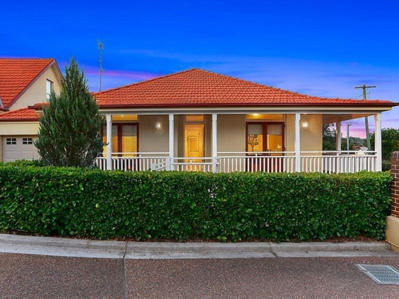 8/253255 Argyle Street, Picton, NSW 2571