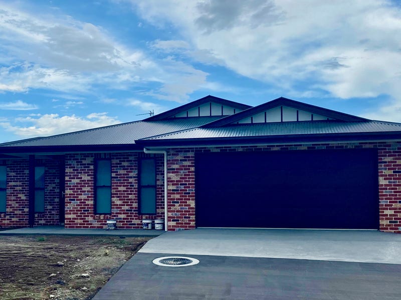 6 Hampton Ct, Southside, Qld 4570 Property Details