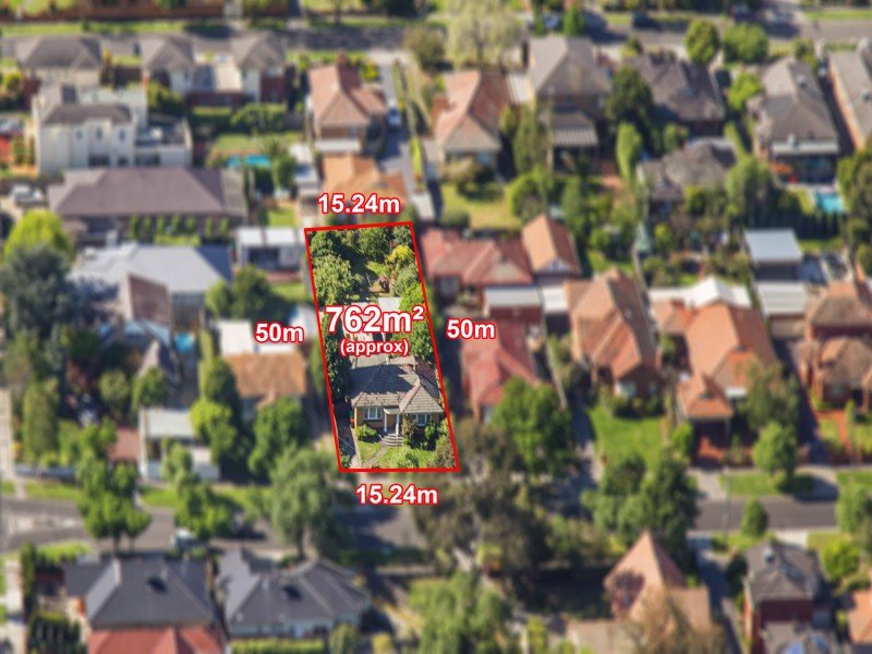 72 Lloyd Street, Strathmore, Vic 3041 Property Details