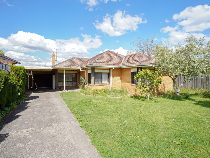 42 Oakhill Avenue, Reservoir, Vic 3073 Property Details