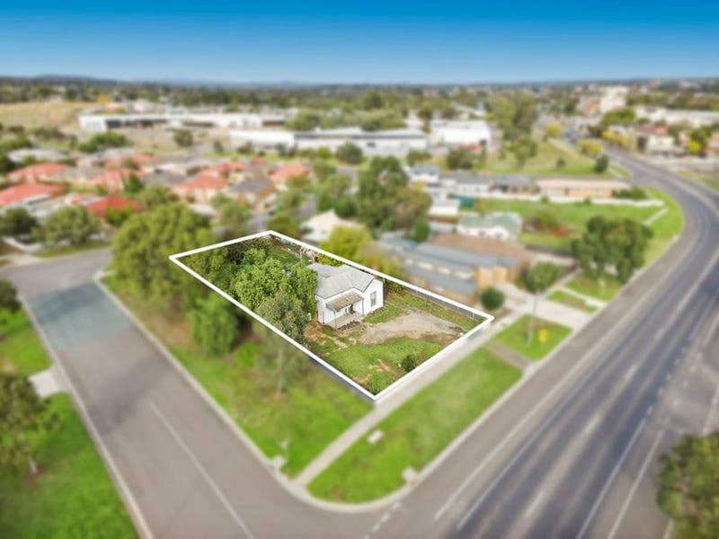12 Strickland Road, East Bendigo, VIC 3550