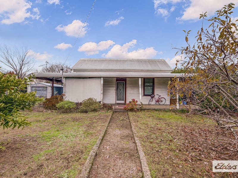 71 Kiewa East Road, Tangambalanga, VIC 3691