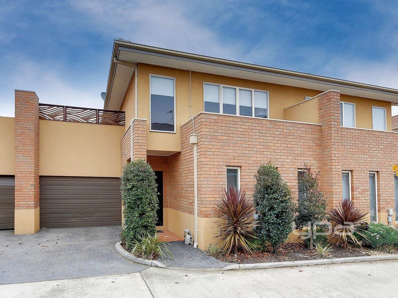 18/13 Stawell Street, Werribee, Vic 3030 Property Details