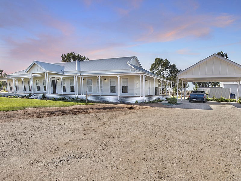10 Kidman Reid Drive, Murray Downs, NSW 2734