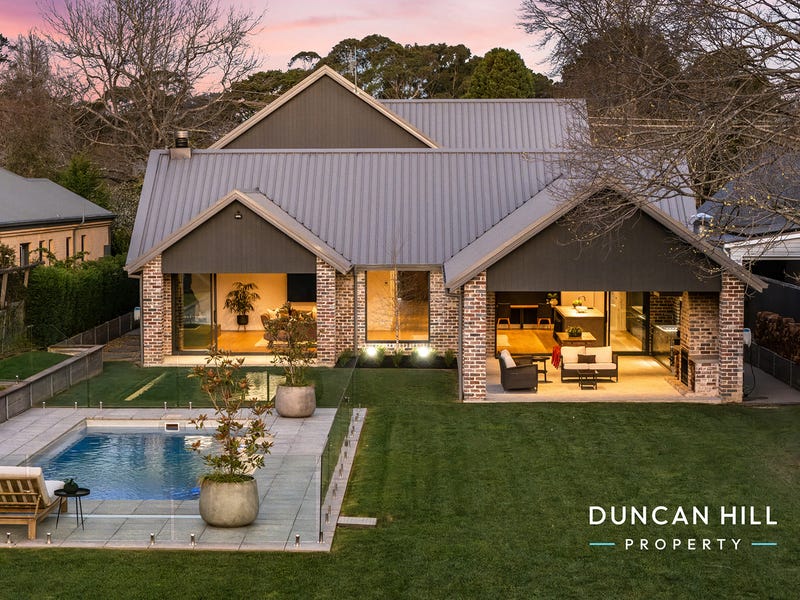 17 Carlisle Street, Bowral, NSW 2576 House for Sale