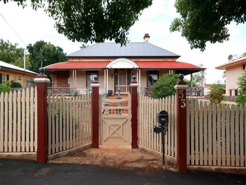53 Taylor Street, Toowoomba, Qld 4350 Property Details