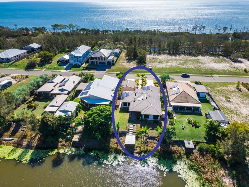61 Beach Drive, Burrum Heads, QLD 4659