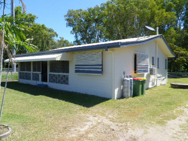 107 John Dory Street, Taylors Beach, QLD 4850