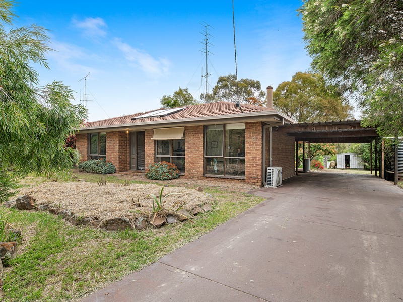 31 Ross Street, Heathcote, Vic 3523 Property Details