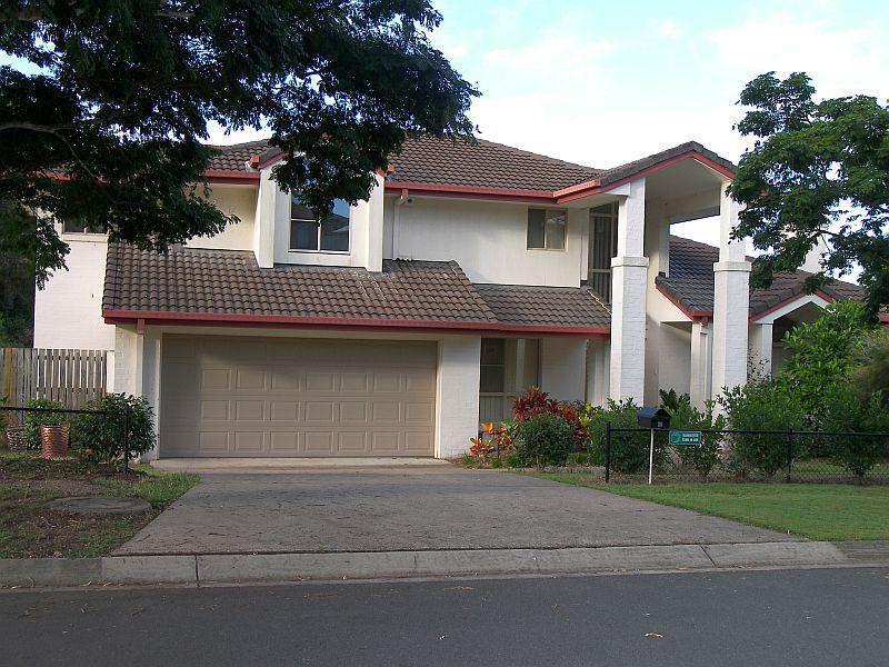 85 Gibson Crescent, Bellbowrie, Qld 4070 Property Details