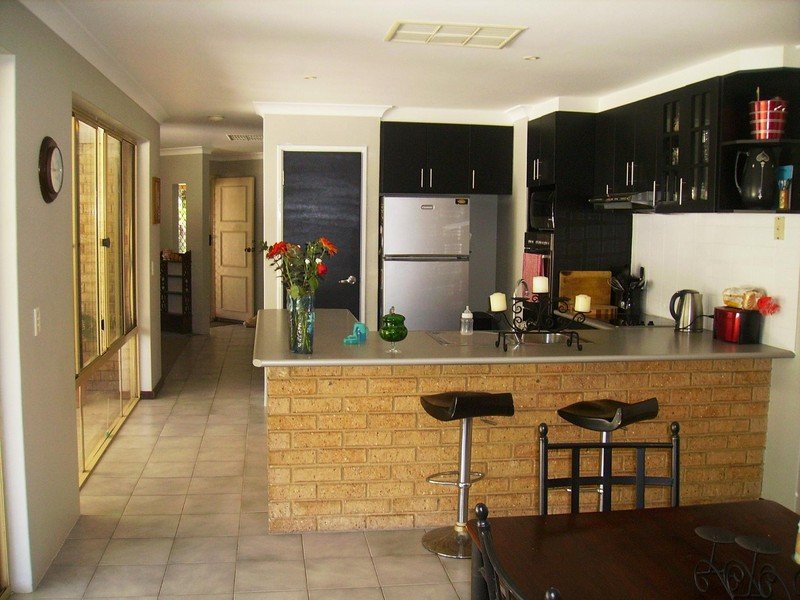 11 Walton Crescent, Mundijong, WA 6123 Property Details