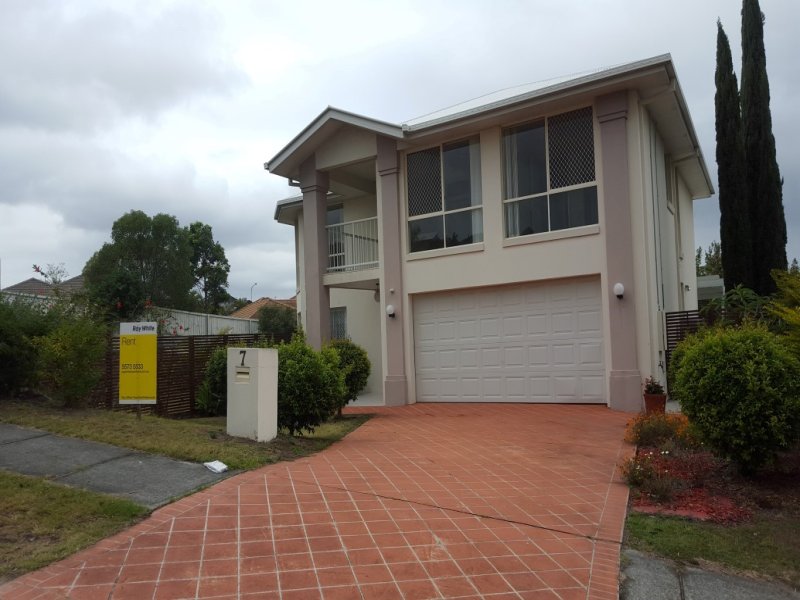 7 Ainsworth Street, Pacific Pines, QLD 4211