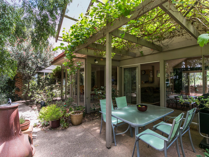 12 Bambra Road, Aireys Inlet, VIC 3231