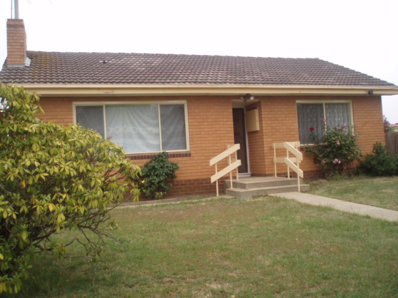 37 Steiglitz, Ballan, Vic 3342 Property Details