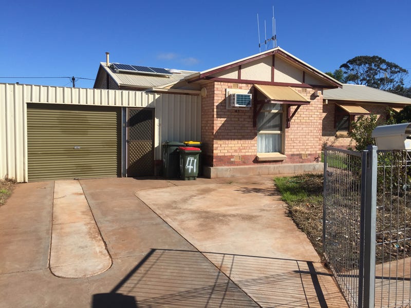 39 Dennis Street, Whyalla Stuart, SA 5608 