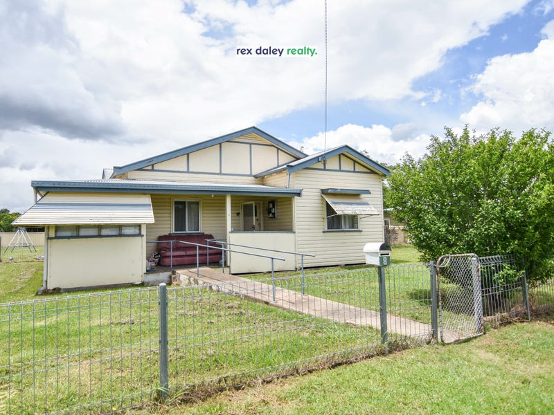 8 Wood Street, Inverell, NSW 2360
