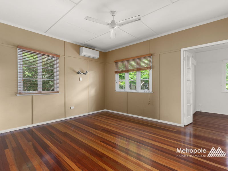 74 Woking Street, Keperra, QLD 4054