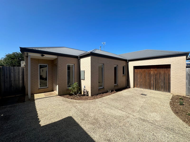 29 Loch Ard Drive, Torquay, VIC 3228
