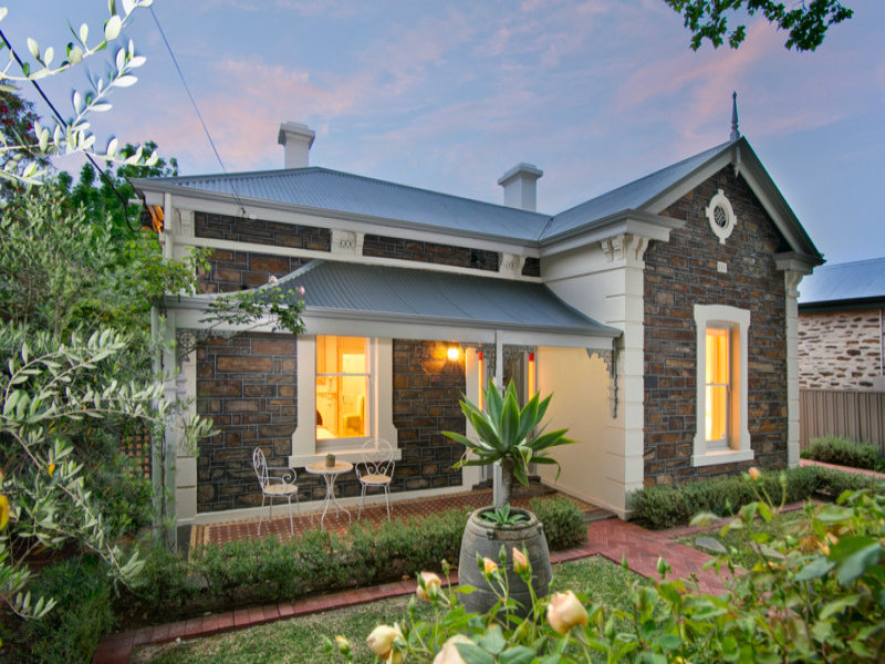 10 Fourth Avenue, St Peters, SA 5069