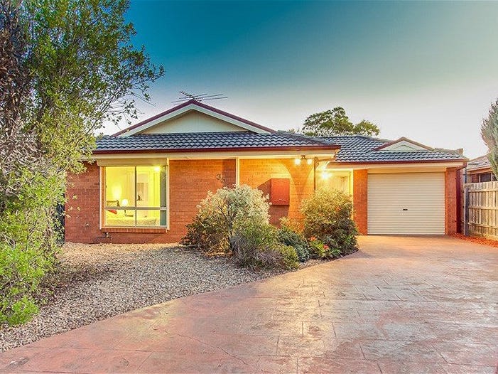 35 Thames Boulevard, Werribee, VIC 3030