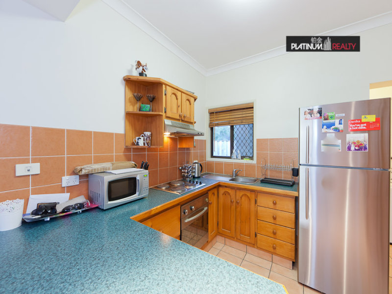76a Brisbane Road, Labrador, Qld 4215 Property Details