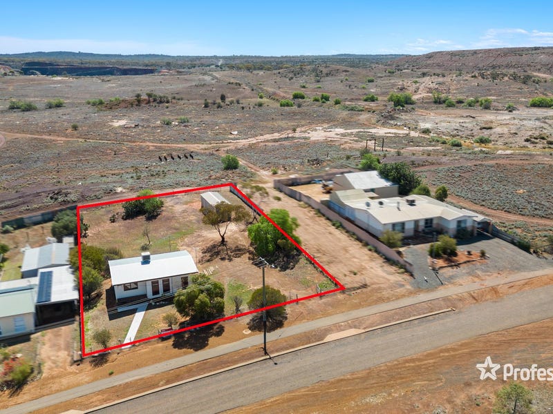10 Sylvester Street, Coolgardie, WA 6429 Property Details