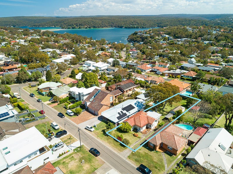 15 David Avenue, Caringbah South, NSW 2229