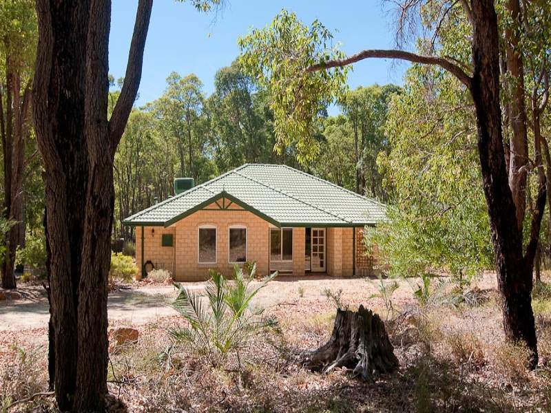 335 Railway Terrace, Sawyers Valley, WA 6074