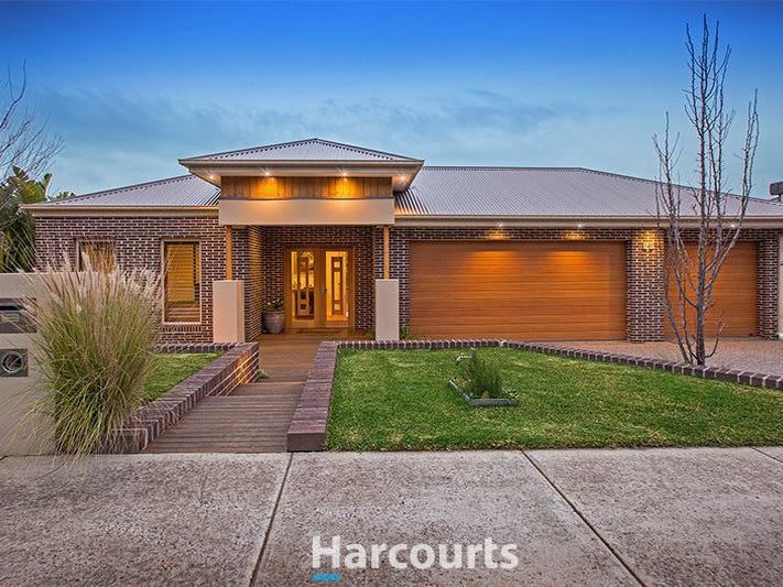 16 Landy Circuit, Pakenham, Vic 3810 Property Details