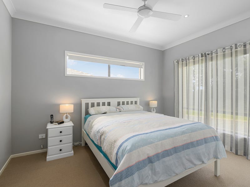 10 Oceanic Drive, Sandy Beach, NSW 2456