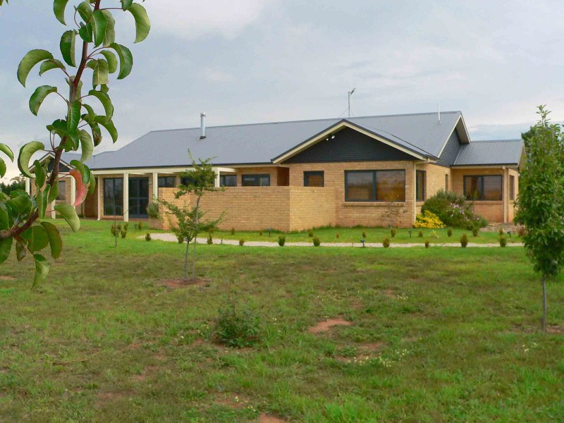 571 Tallwood Road, Forest Reefs, NSW 2798