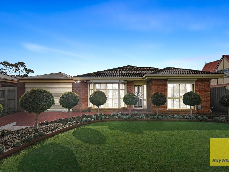 61 David Collins Drive, Endeavour Hills, VIC 3802