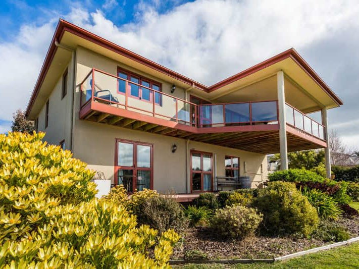 14 Court, Hawley Beach, TAS 7307