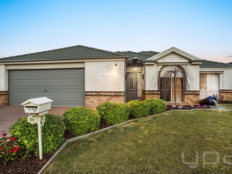 11 Yankos Drive, Werribee, Vic 3030 Property Details