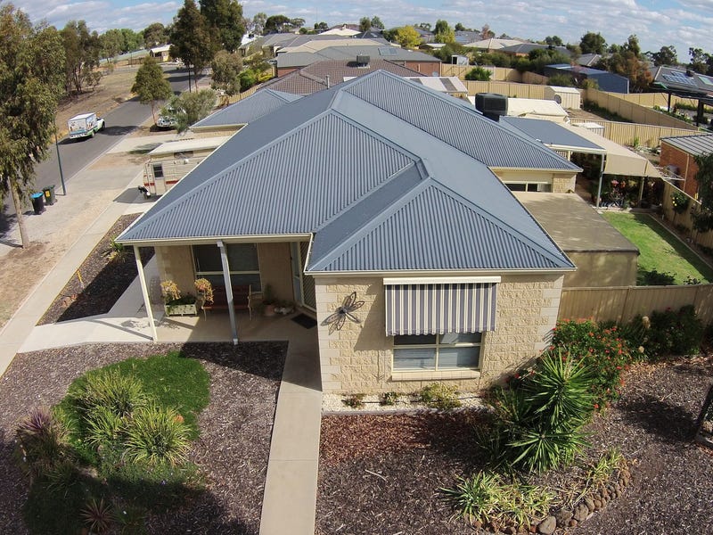 53 Murdock Street, California Gully, VIC 3556