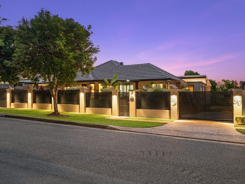 Real Estate & Property for Sale in Doolandella, QLD 4077 (+1 location