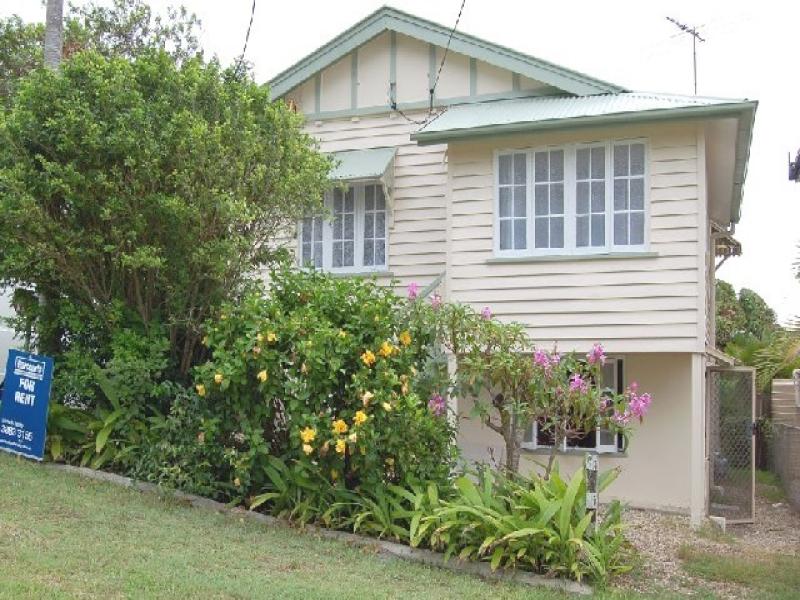 1/4 King Street, Woody Point, QLD 4019