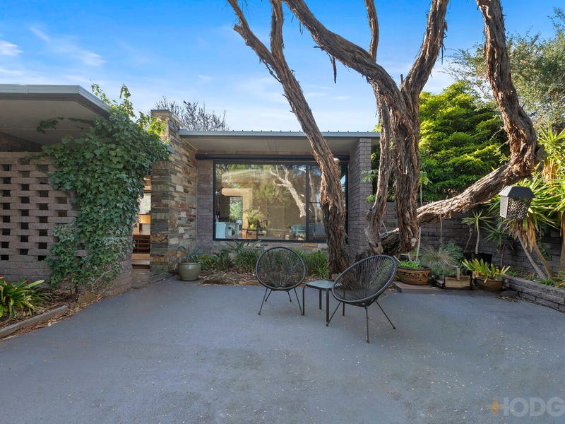 82 Haydens Road, Beaumaris, Vic 3193 Property Details