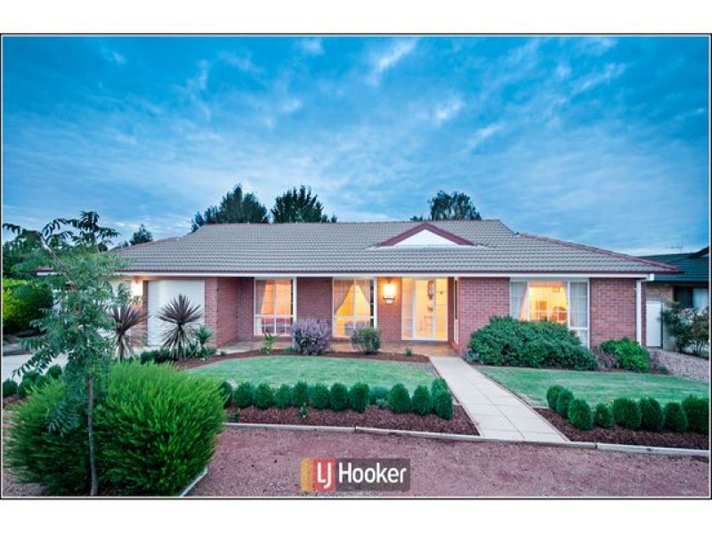 62 Tiptree Cres, Palmerston, ACT 2913